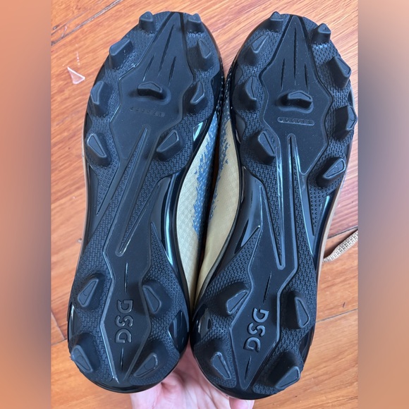DSG Kids Speed Viper Soccer Cleats New (no tags) - Picture 4 of 5
